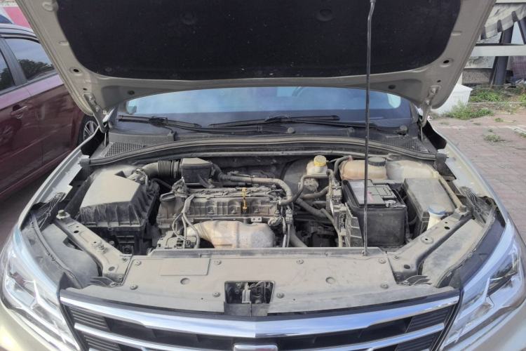 Used Roewe i5 2020 1.5L Manual 4G Connect Luxury Edition Engine Bay