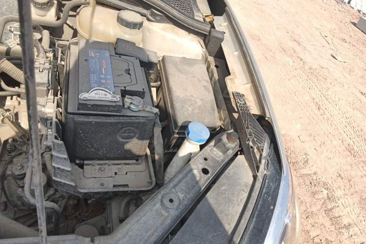 Used Roewe i5 2020 1.5L Automatic 4G Connected Linghao Edition Engine Bay Left