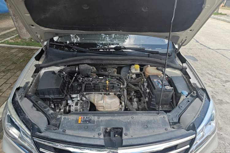 Used Roewe i5 2020 1.5L Manual 4G Connect Luxury Edition Engine Bay