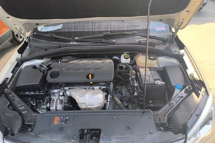 Used Roewe i5 2020 1.5L Automatic 4G Connect Luxury Flagship Edition Engine Bay