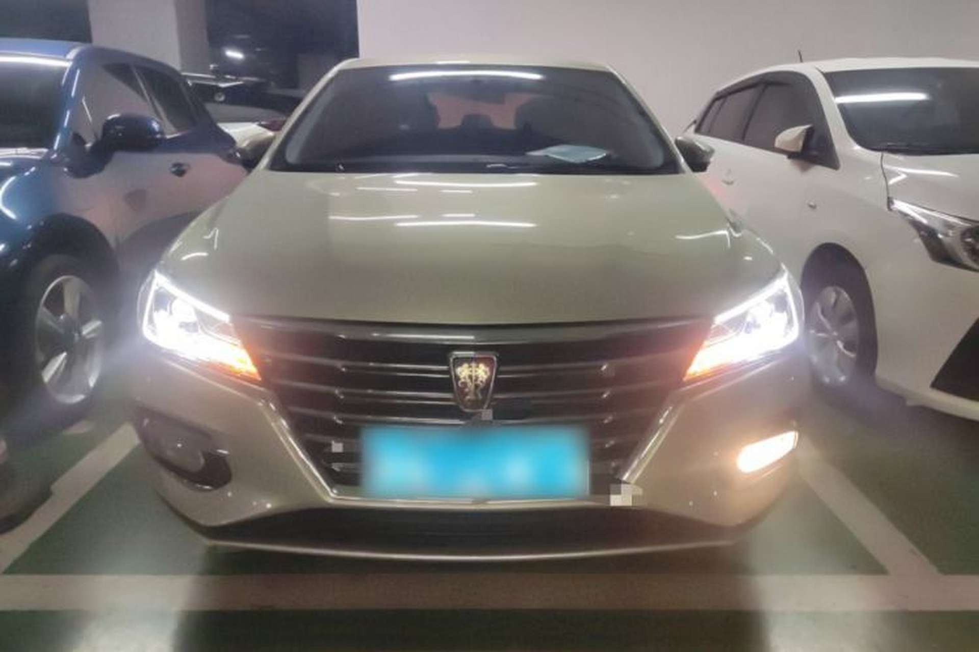 Used Roewe i5 2020 1.5L Manual 4G Connect Leehao Flagship Edition Exterior 1