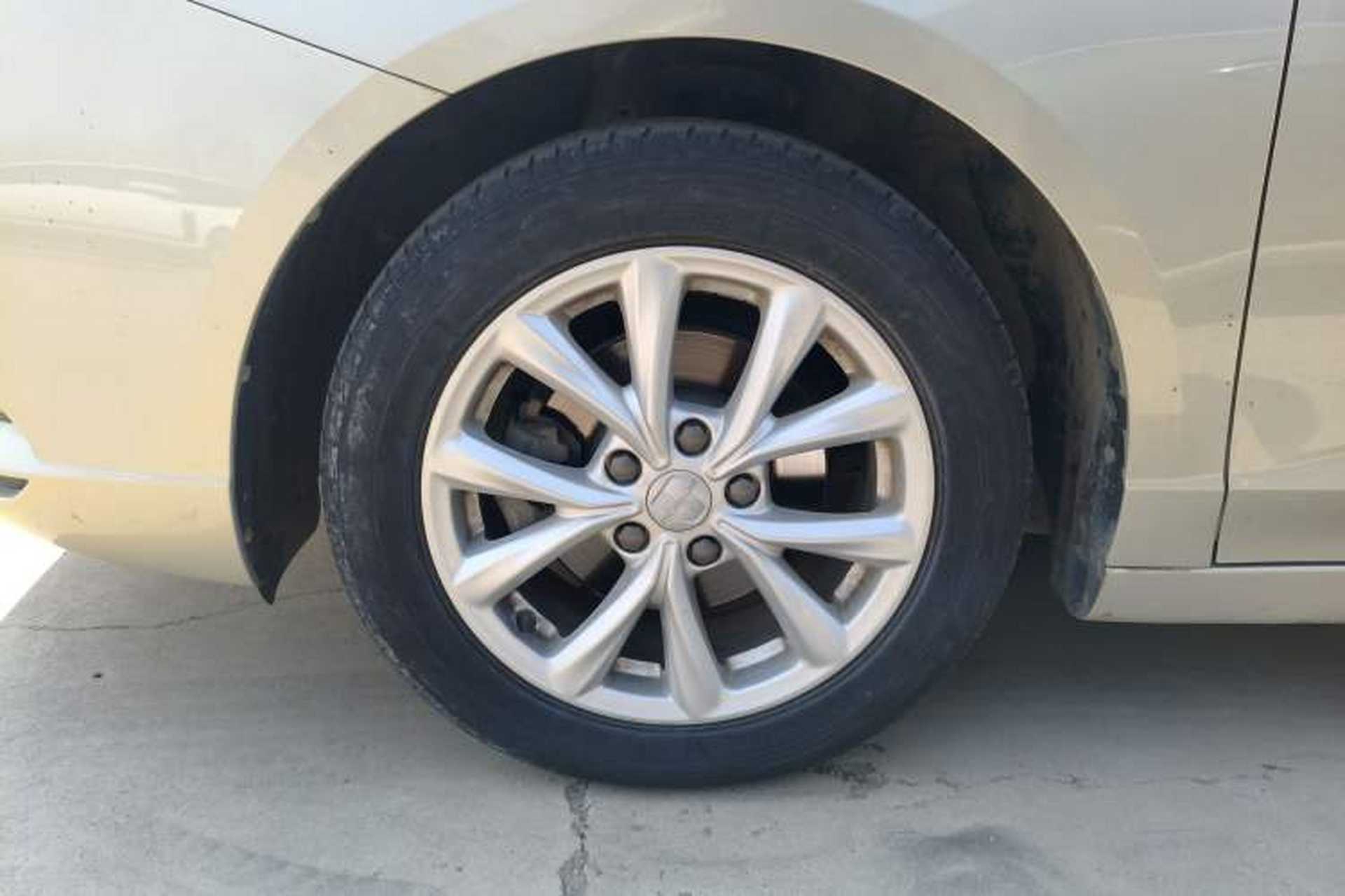 Used Roewe i5 2020 1.5L Manual 4G Connect Luxury Edition Exterior 4