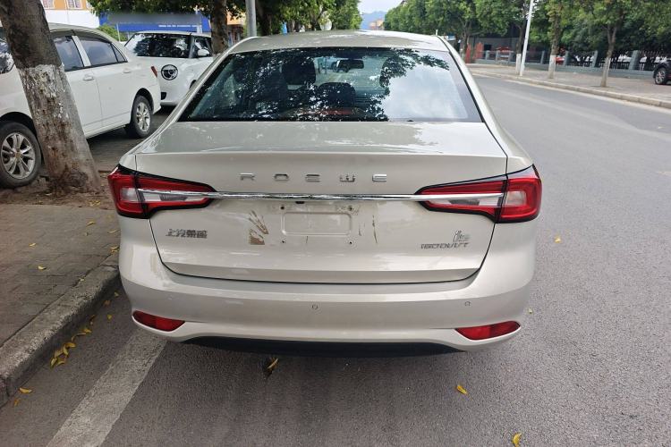 Used Roewe i5 2020 1.5L Manual 4G Connect Luxury Edition Exterior 4