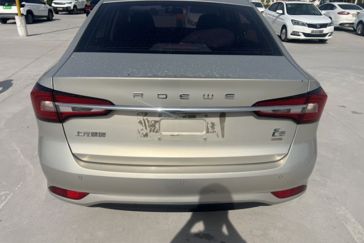 Used Roewe i5 2020 1.5L Manual 4G Connect Luxury Edition Exterior 5