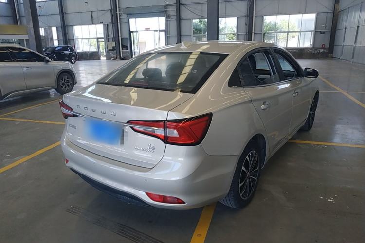Used Roewe i5 2020 1.5L Automatic 4G Connect Luxury Flagship Edition Exterior 5