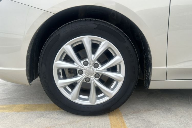 Used Roewe i5 2020 1.5L Automatic 4G Connected Linghao Edition Exterior 6