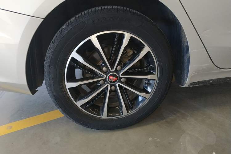 Used Roewe i5 2020 1.5L Automatic 4G Connect Luxury Flagship Edition Exterior 8