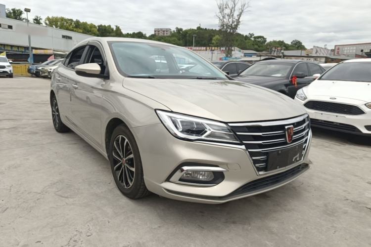 Used Roewe i5 2020 1.5L Manual 4G Connect Leehao Flagship Edition Front Right 45 Deg