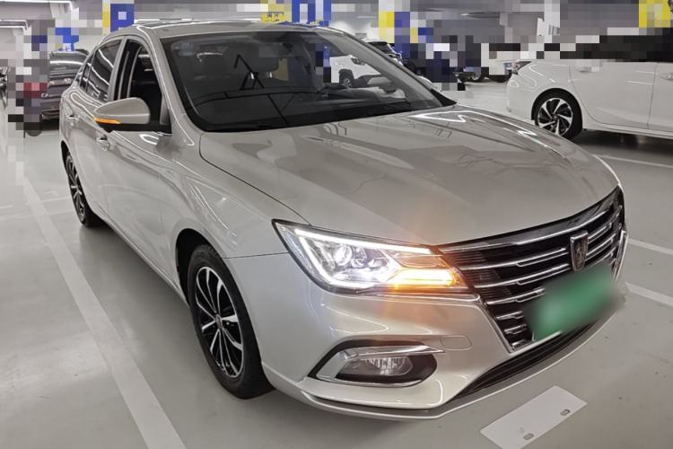 Used Roewe i5 2020 1.5L Automatic 4G Connect Luxury Flagship Edition Front Right 45 Deg