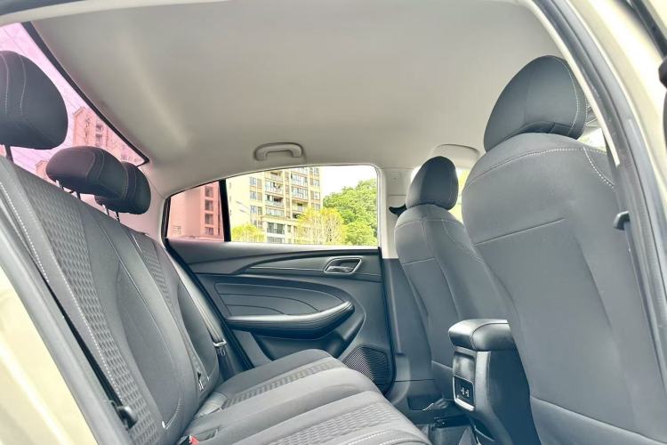 Used Roewe i5 2020 1.5L Manual 4G Connect Luxury Edition Headliner