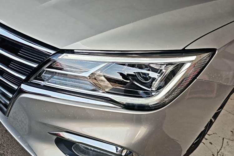 Used Roewe i5 2020 1.5L Manual 4G Connect Leehao Flagship Edition Left Front Headlight