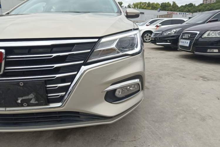 Used Roewe i5 2020 1.5L Manual 4G Connect Leehao Flagship Edition Left Front Headlight