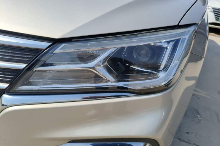 Used Roewe i5 2020 1.5L Manual 4G Connect Luxury Edition Left Front Headlight