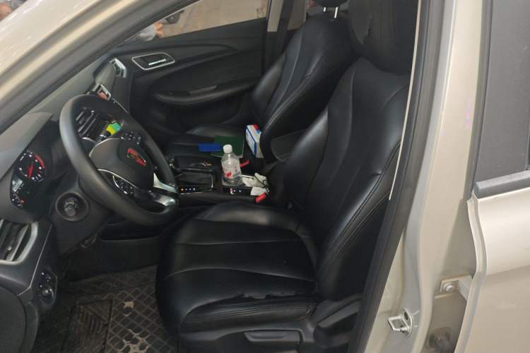 Used Roewe i5 2020 1.5L Automatic 4G Connected Linghao Edition Left Front Seat