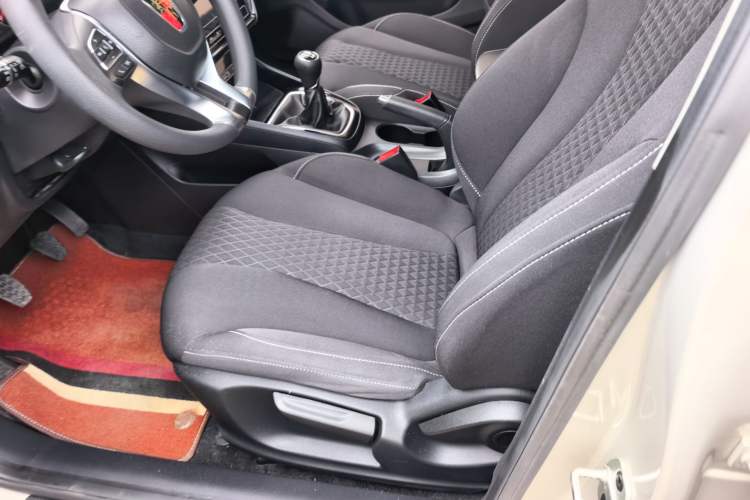 Used Roewe i5 2020 1.5L Manual 4G Connect Luxury Edition Left Front Seat