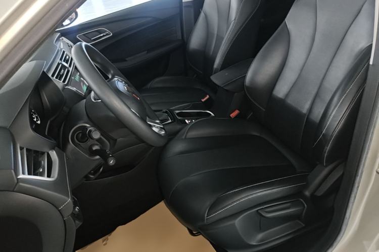 Used Roewe i5 2020 1.5L Automatic 4G Connect Luxury Flagship Edition Left Front Seat