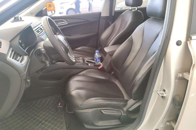 Used Roewe i5 2020 1.5L Automatic 4G Connect Luxury Flagship Edition Left Front Seat