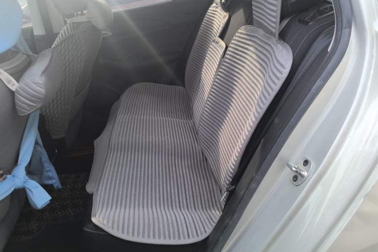 Used Roewe i5 2020 1.5L Manual 4G Connect Luxury Edition Left Rear Seat