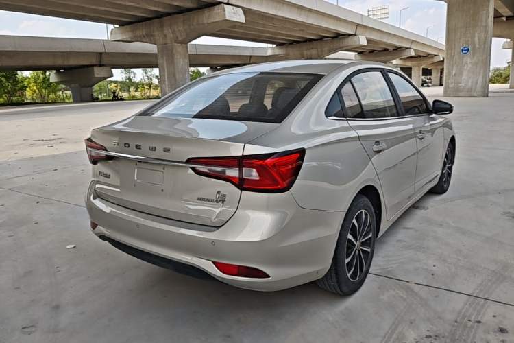 Used Roewe i5 2020 1.5L Manual 4G Connect Leehao Flagship Edition Rear Right 45 Deg