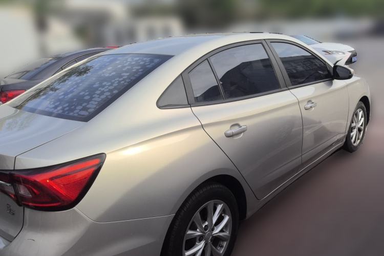 Used Roewe i5 2020 1.5L Manual 4G Connect Luxury Edition Rear Right 45 Deg
