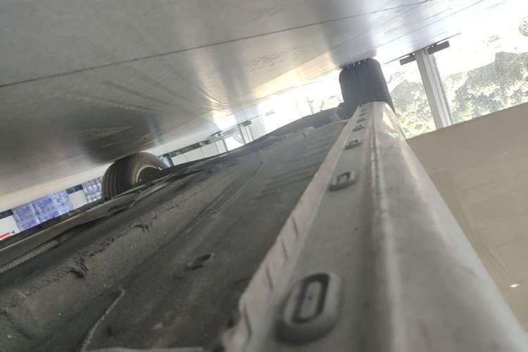 Used Roewe i5 2020 1.5L Automatic 4G Connect Luxury Flagship Edition Right Side Sill