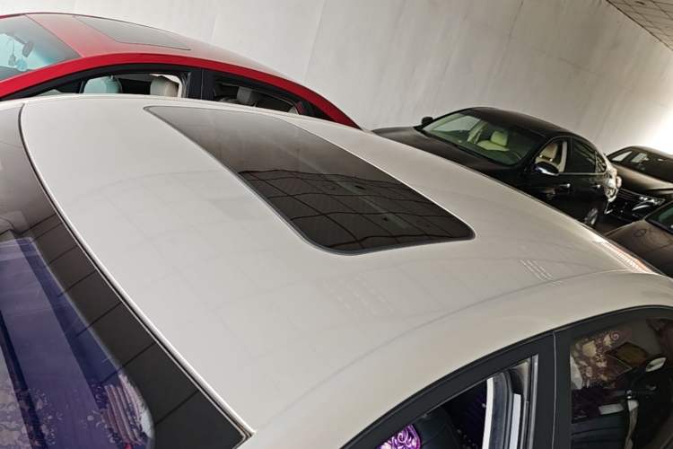 Used Roewe i5 2020 1.5L Manual 4G Connect Leehao Flagship Edition Roof