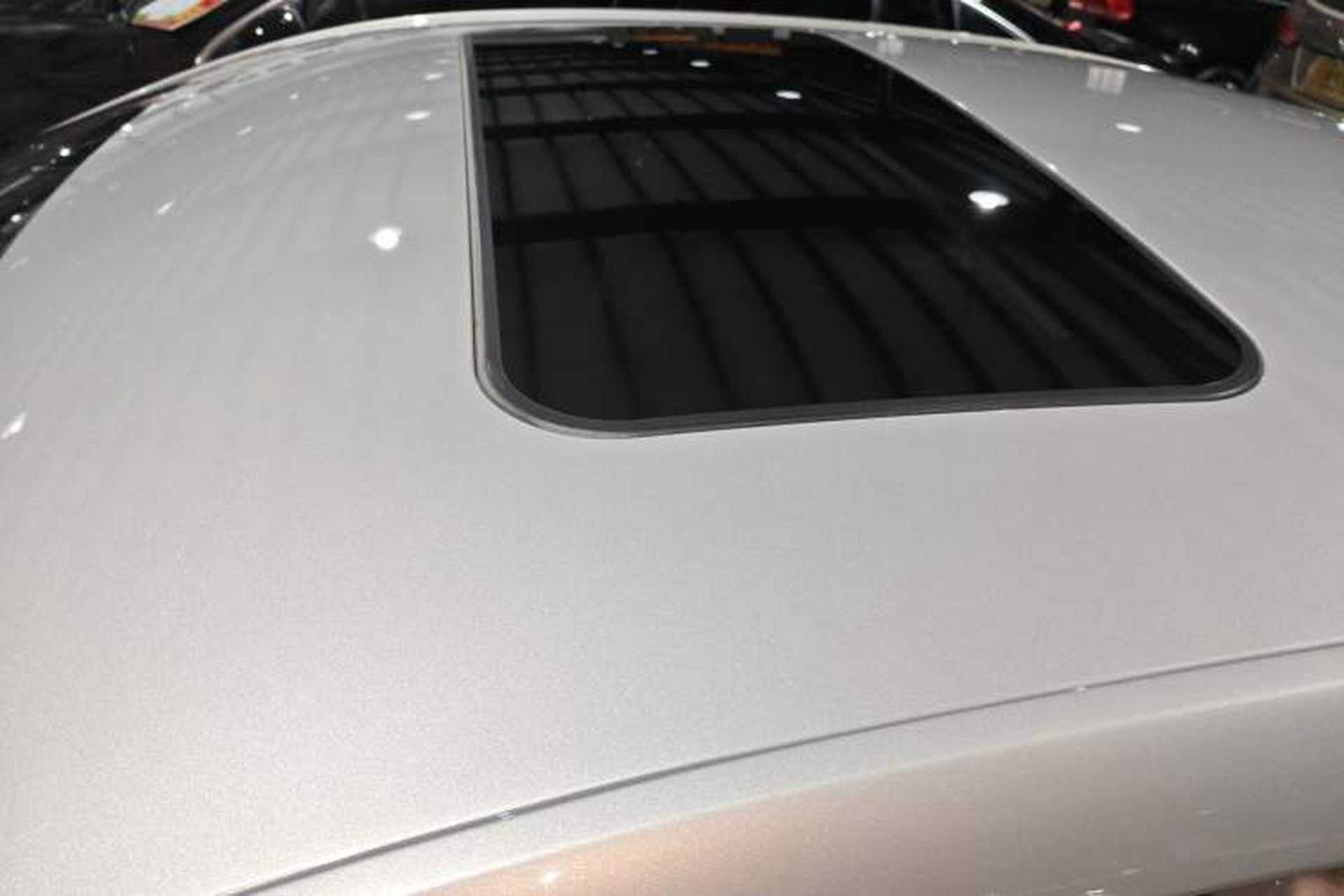 Used Roewe i5 2020 1.5L Automatic 4G Connect Luxury Flagship Edition Roof