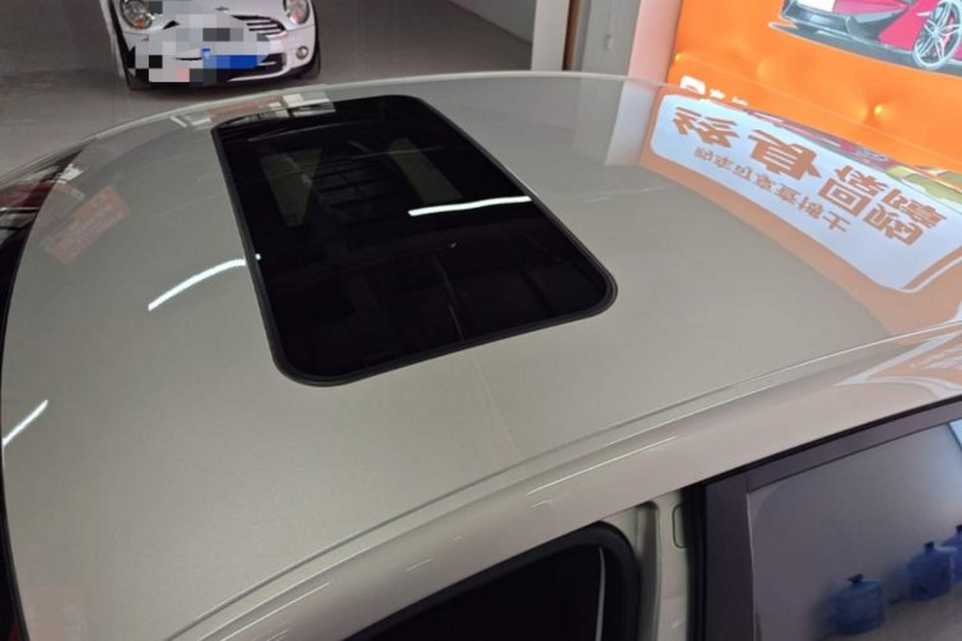 Used Roewe i5 2020 1.5L Automatic 4G Connect Luxury Flagship Edition Roof