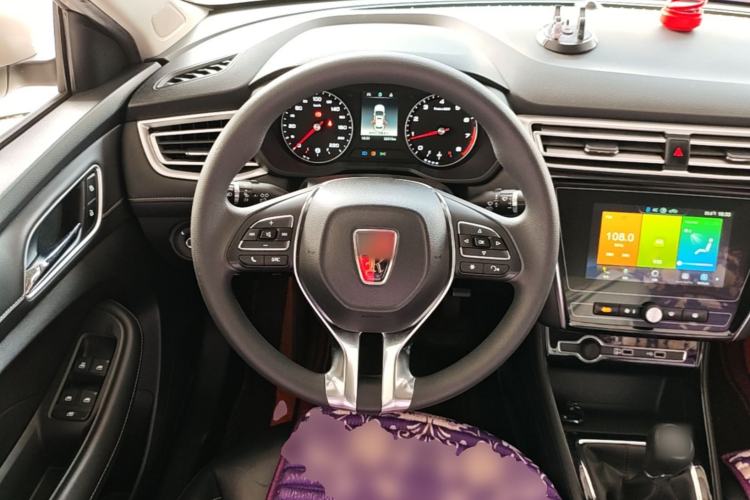 Used Roewe i5 2020 1.5L Manual 4G Connect Leehao Flagship Edition Steering Wheel