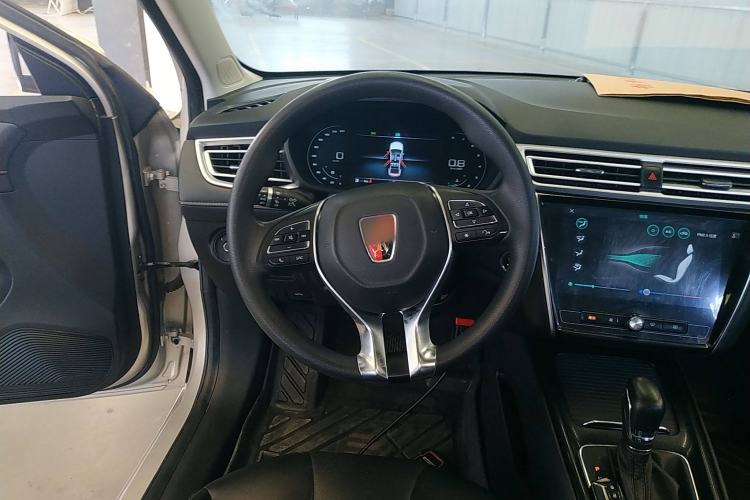 Used Roewe i5 2020 1.5L Automatic 4G Connect Luxury Flagship Edition Steering Wheel