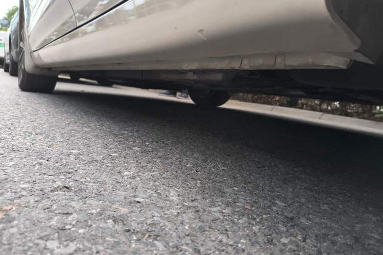 Used Roewe i5 2020 1.5L Automatic 4G Connect Luxury Flagship Edition Chassis Rear Left