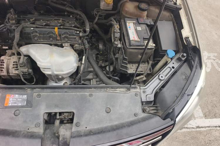Used Roewe i5 2020 1.5L Automatic 4G Connected Linghao Edition Engine Bay Left