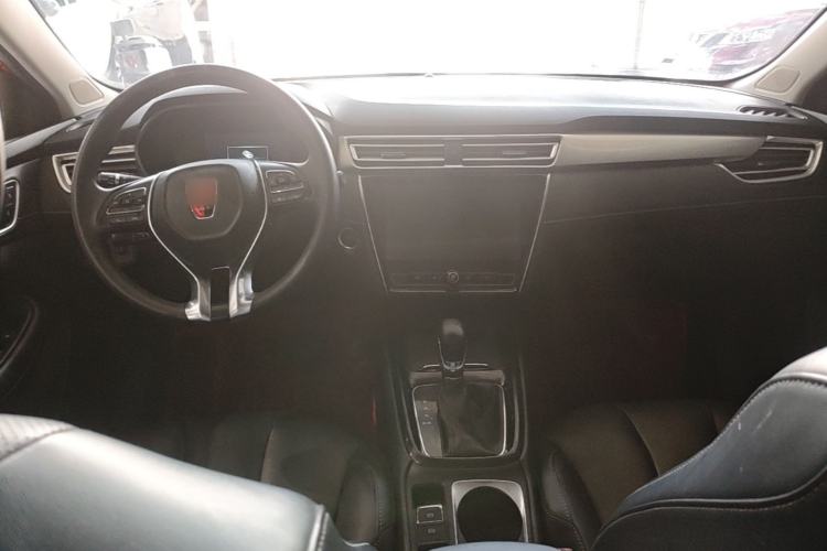 Used Roewe i5 2020 1.5L Automatic 4G Connect Luxury Flagship Edition Center Console
