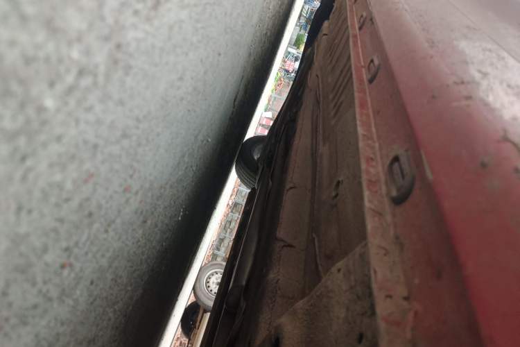 Used Roewe i5 2020 1.5L Manual 4G Connect Leehao Flagship Edition Chassis Front Right