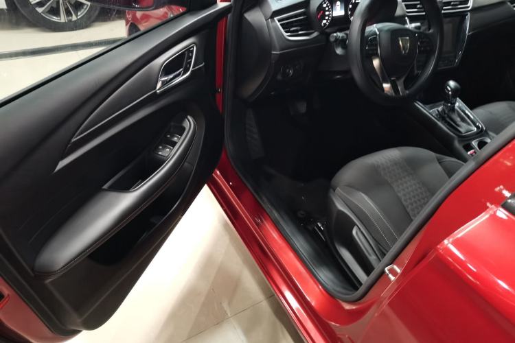 Used Roewe i5 2020 1.5L Automatic 4G Connected Linghao Edition Driver Seat