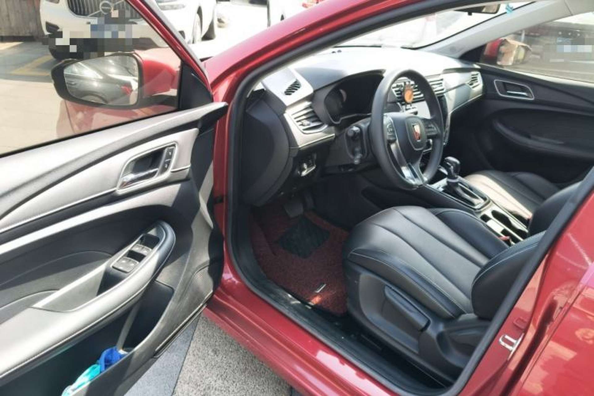Used Roewe i5 2020 1.5L Automatic 4G Connect Luxury Flagship Edition Driver Seat