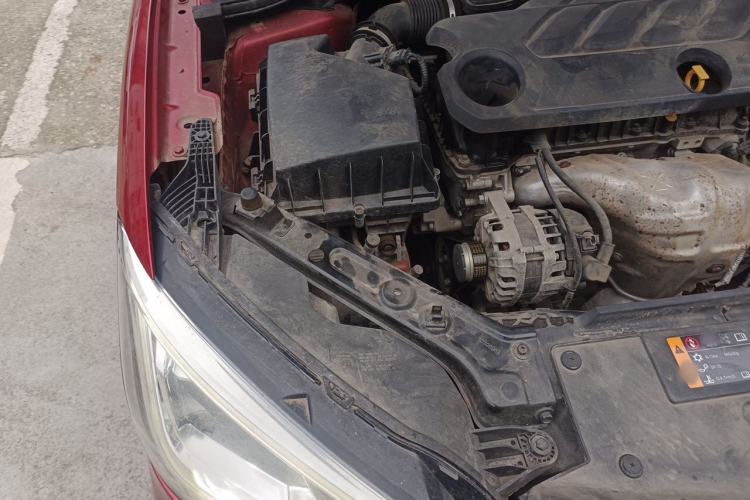 Used Roewe i5 2020 1.5L Manual 4G Connect Leehao Flagship Edition Engine Bay Right