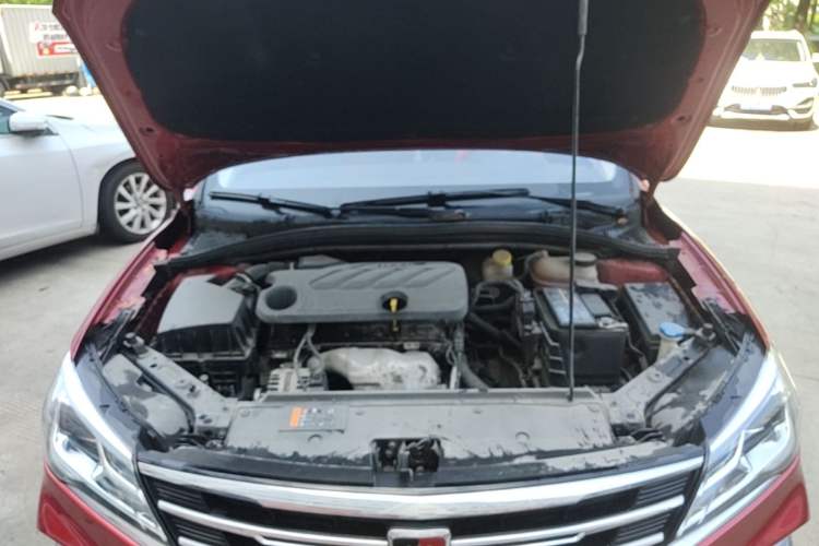 Used Roewe i5 2020 1.5L Automatic 4G Connect Luxury Flagship Edition Engine Bay
