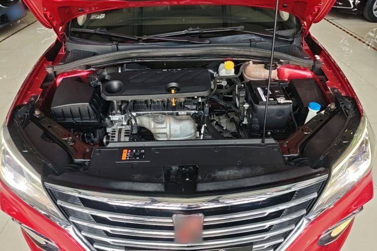 Used Roewe i5 2020 1.5L Automatic 4G Connect Luxury Flagship Edition Engine Bay