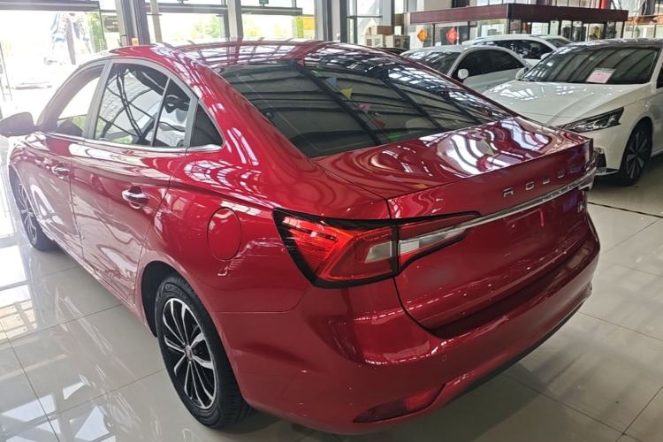 Used Roewe i5 2020 1.5L Automatic 4G Connect Luxury Flagship Edition Exterior 2