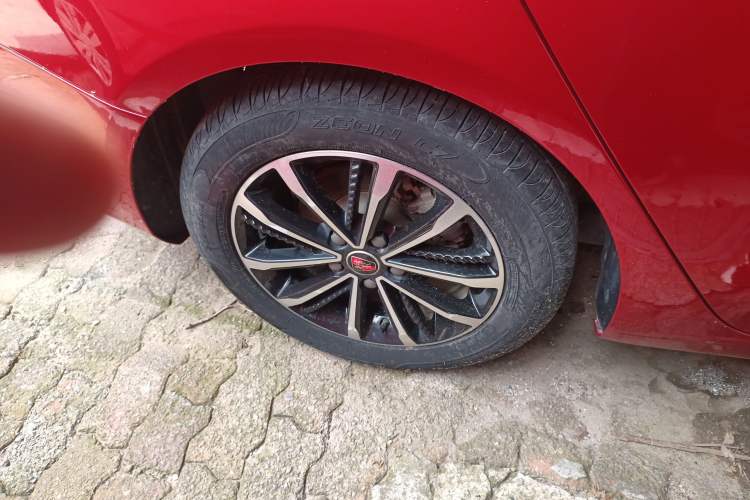 Used Roewe i5 2020 1.5L Automatic 4G Connect Luxury Flagship Edition Exterior 8