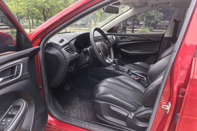 Used Roewe i5 2020 1.5L Automatic 4G Connect Luxury Flagship Edition Left Front Seat