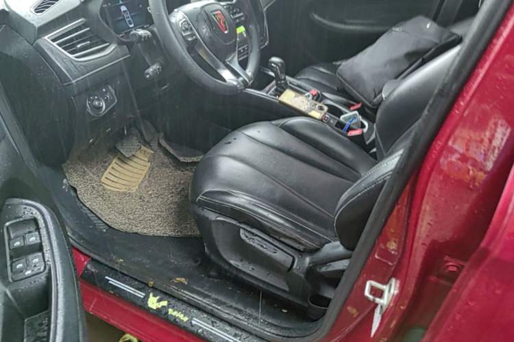 Used Roewe i5 2020 1.5L Automatic 4G Connect Luxury Flagship Edition Left Front Seat