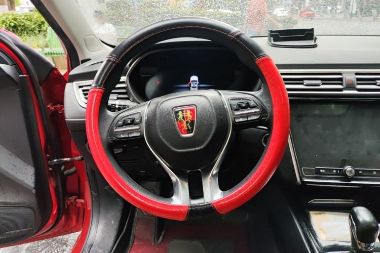 Used Roewe i5 2020 1.5L Automatic 4G Connect Luxury Flagship Edition Steering Wheel