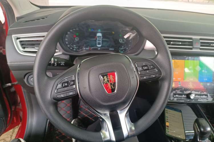 Used Roewe i5 2020 1.5L Automatic 4G Connect Luxury Flagship Edition Steering Wheel