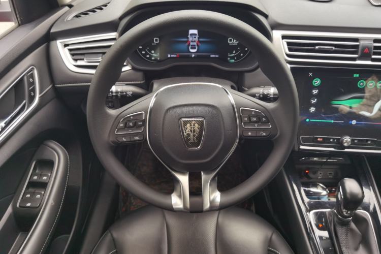Used Roewe i5 2020 1.5L Automatic 4G Connect Luxury Flagship Edition Steering Wheel