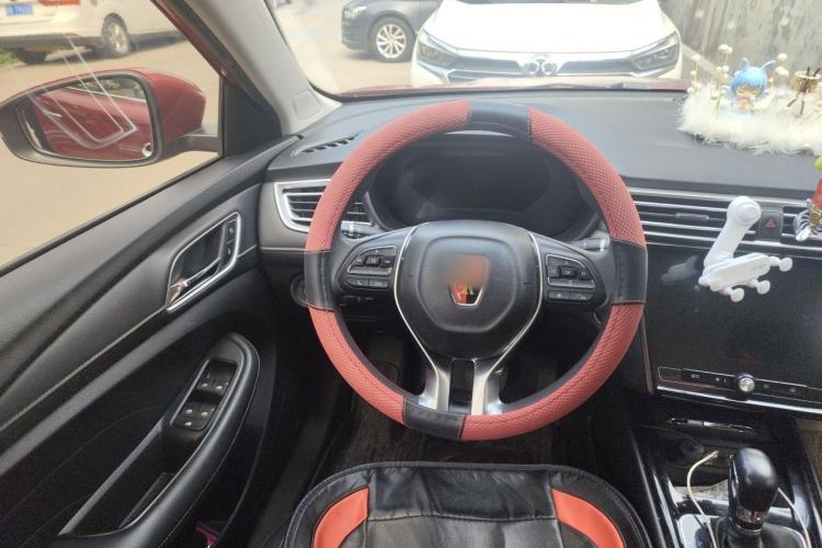 Used Roewe i5 2020 1.5L Automatic 4G Connect Luxury Flagship Edition Steering Wheel