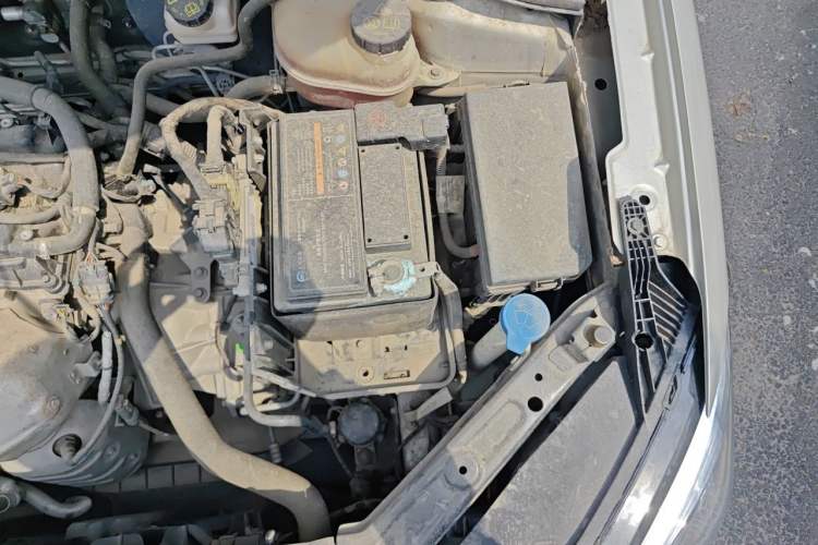 Used Roewe i5 2020 1.5L Automatic 4G Connected Linghao Edition Engine Bay Left