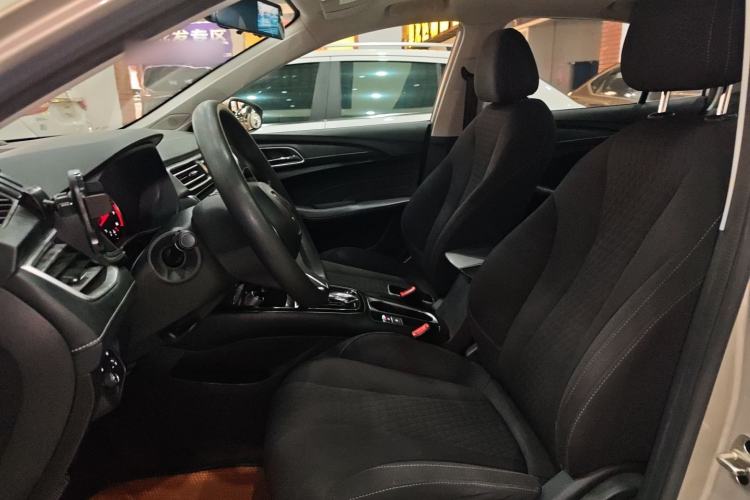 Used Roewe i5 2020 1.5L Automatic 4G Connected Linghao Edition Left Front Seat
