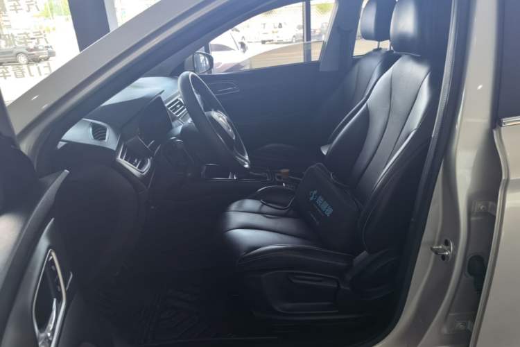 Used Roewe i5 2020 1.5L Automatic 4G Connect Luxury Flagship Edition Left Front Seat